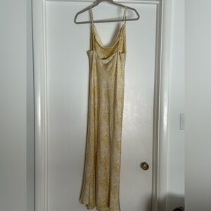 Elegant Yellow and Cream Maxi Dress